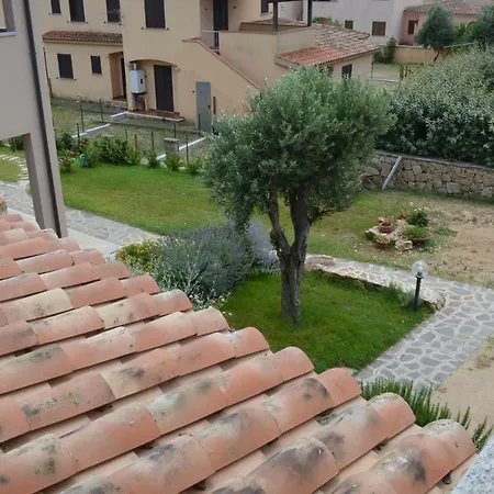 Appartamenti Lu Fraili San Teodoro  Exterior photo