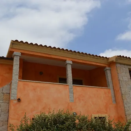 Appartamenti Lu Fraili San Teodoro  Exterior photo